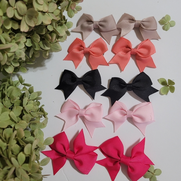 NWT Bow Hair Clips Hairbows Girls Toddler Barbie Wedding Prep Goth Coral Cottage - Picture 1 of 2